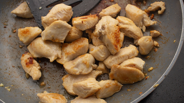 cooked chicken in pan