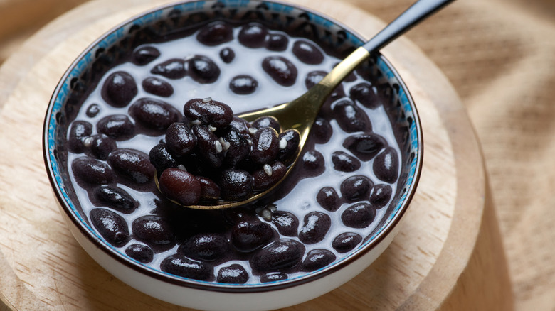 bowl of black beans with spoon