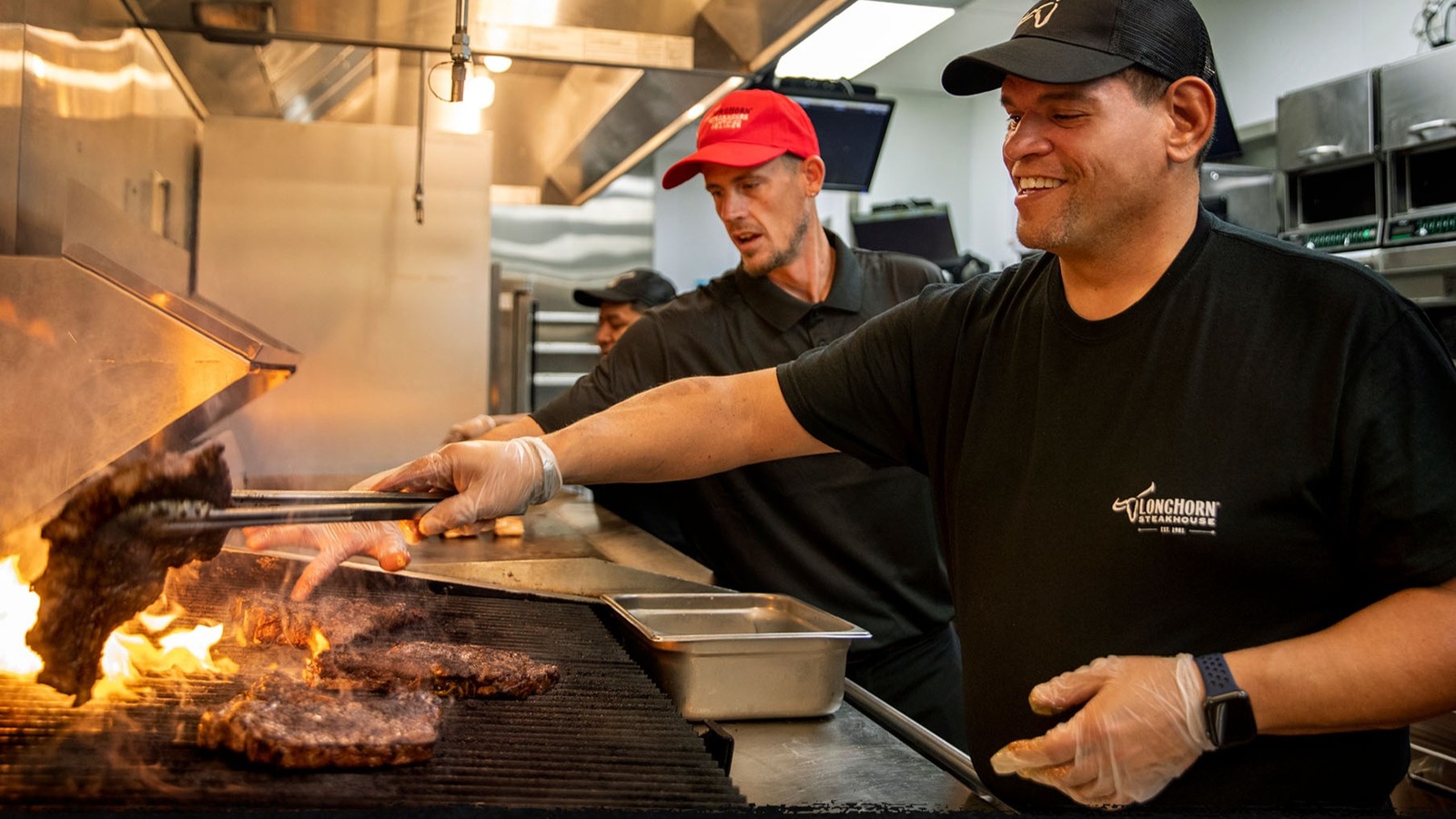 5 Ordering Tips For Better Steaks At LongHorn Steakhouse