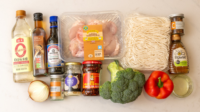 spicy chicken and broccoli ingredients