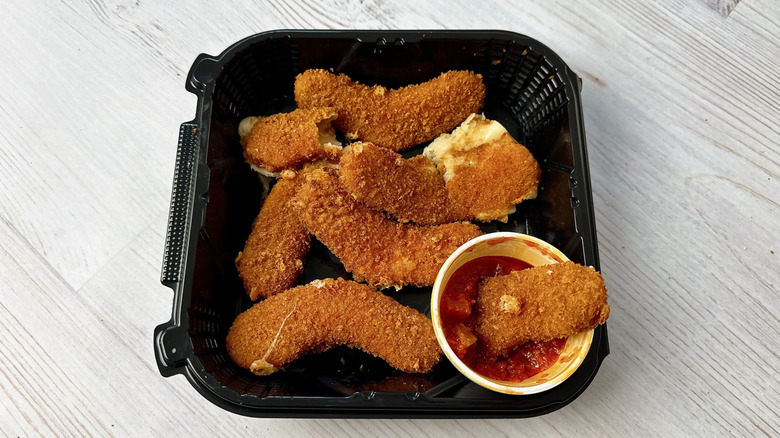 Outback Steakhouse Bloomerang Mozzarella Sticks