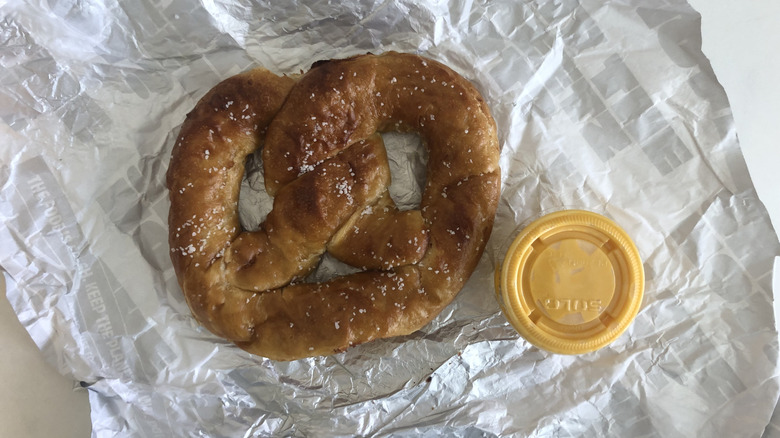 Shhetz soft pretzel with cheese sauce
