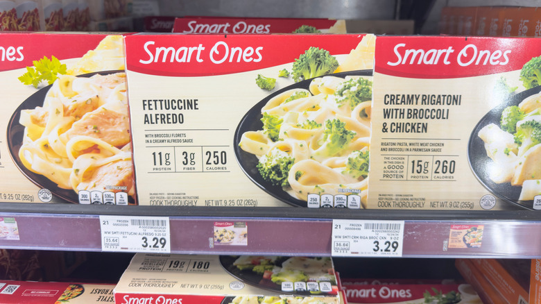 Gocery store freezer display of Smart Ones brand frozen dinners