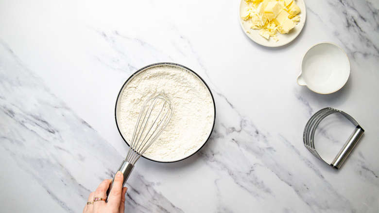 Whisking dry ingredients in bowl