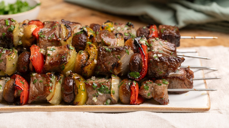 steak kabobs with garlic butter