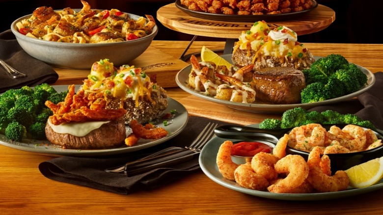 steakhouse restaurant dishes