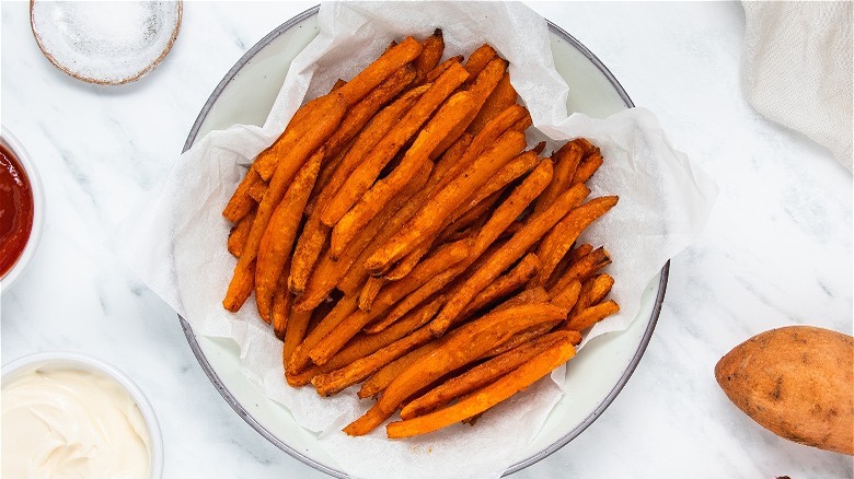 Oven-Baked Sweet Potato Fries Recipe