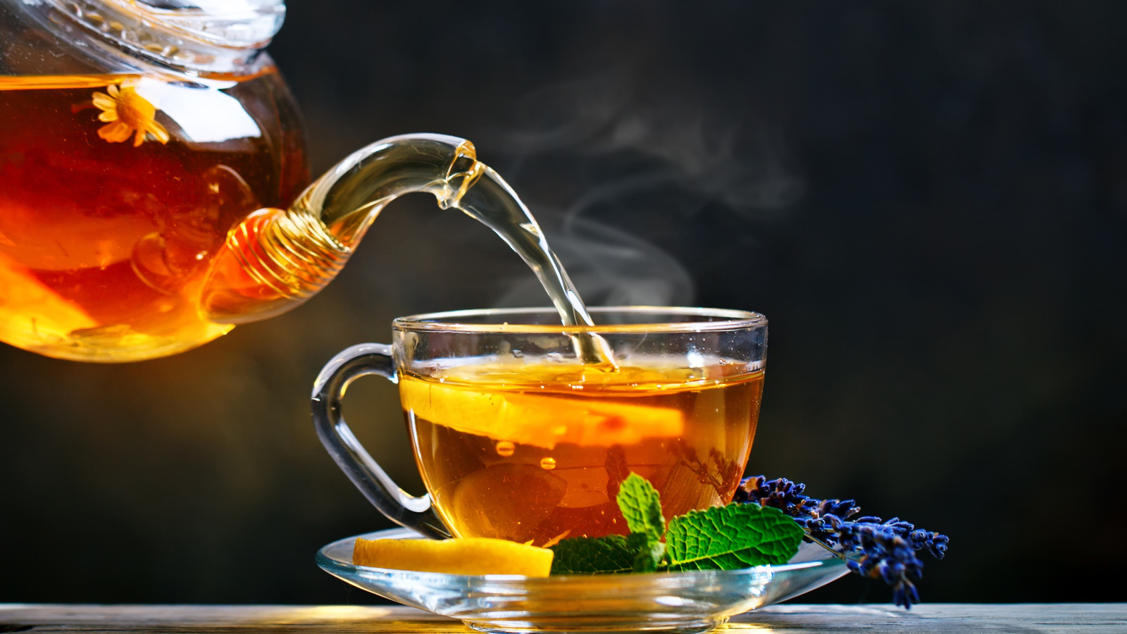 Overly Hot Water Might Be Ruining Your Tea. Here's Why - Tasting Table