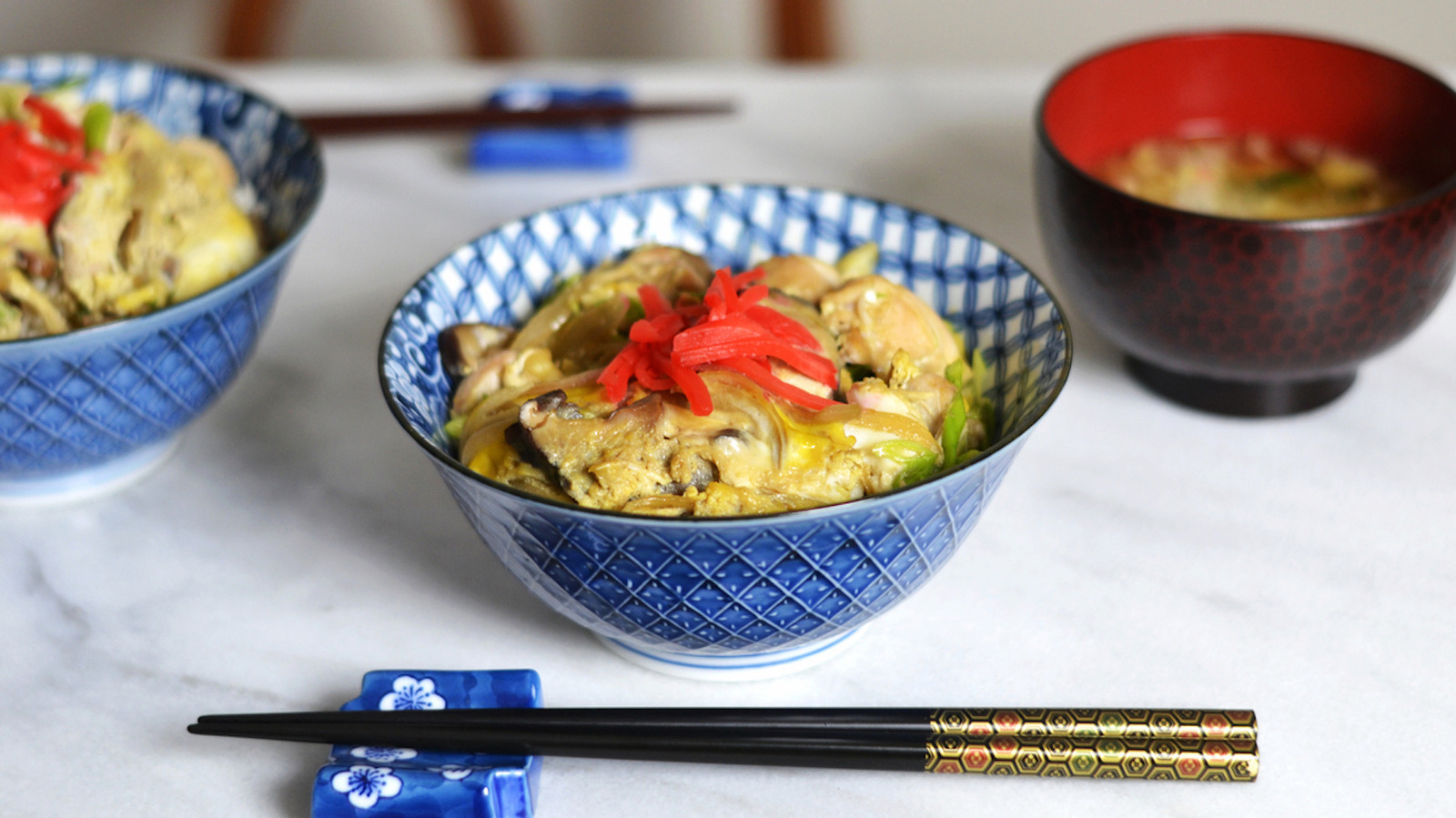Oyakodon (Chicken And Egg Rice Bowl) Recipe