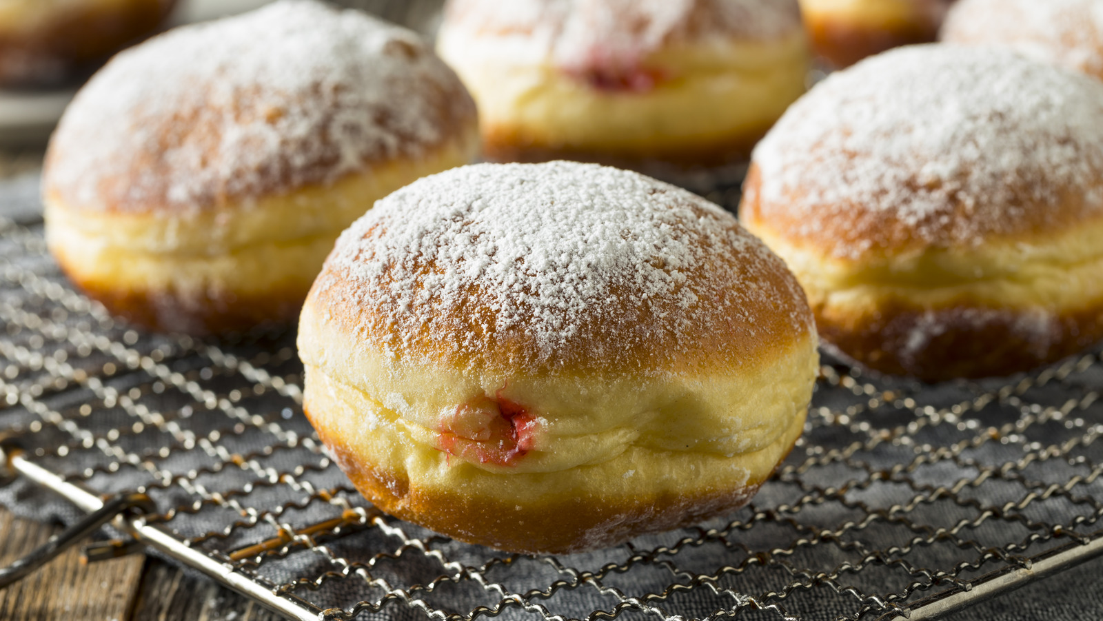 Paczki Are The Rich, Polish Donuts That Get Their Own Day Of Celebration