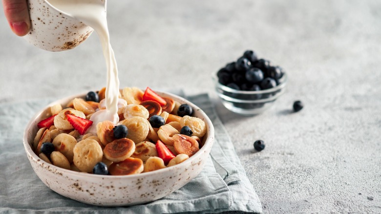 Pancake cereal with fresh fruit