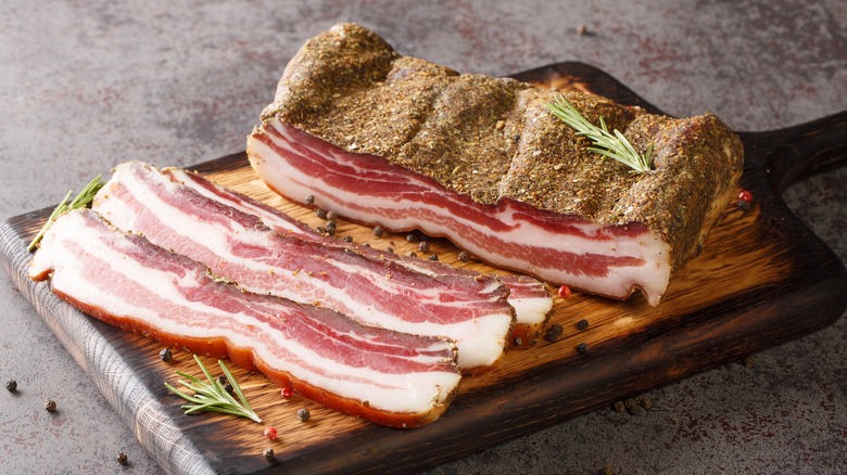 sliced uncooked pancetta