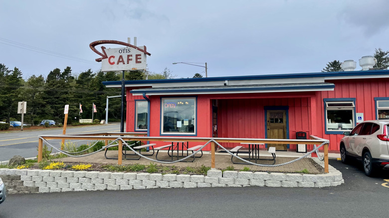 An exterior shot of Otis Cafe.