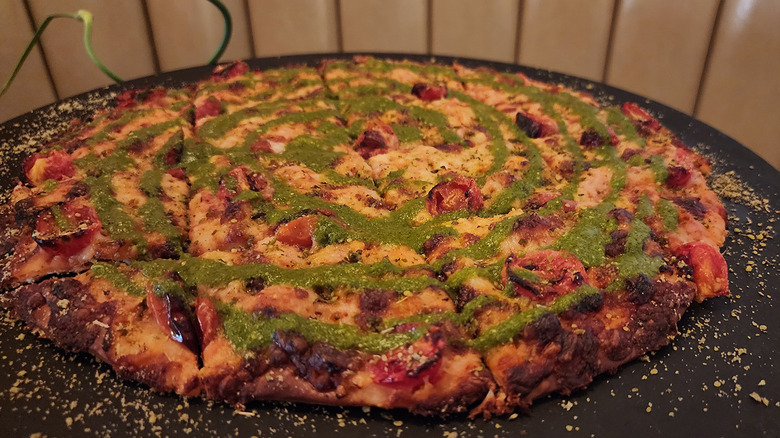 Pizza Hut's Pesto Margherita pie