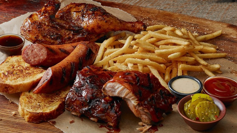 Meal at Logan's Roadhouse