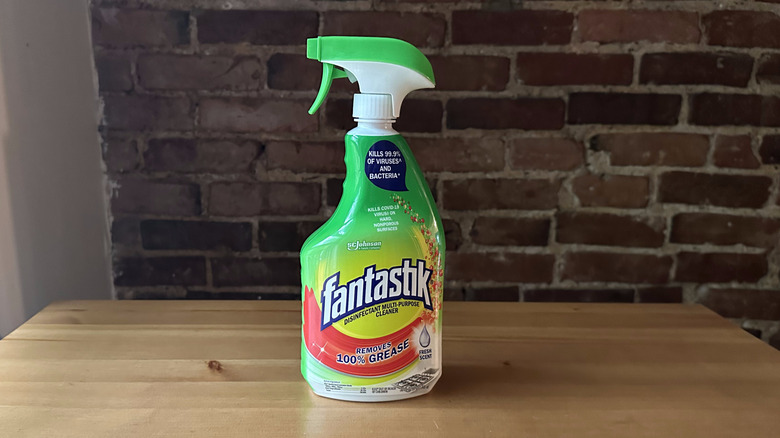 Fantastik Multi-Purpose Cleaner on wooden table