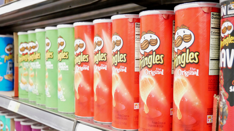 Pringles on grocery store shelf