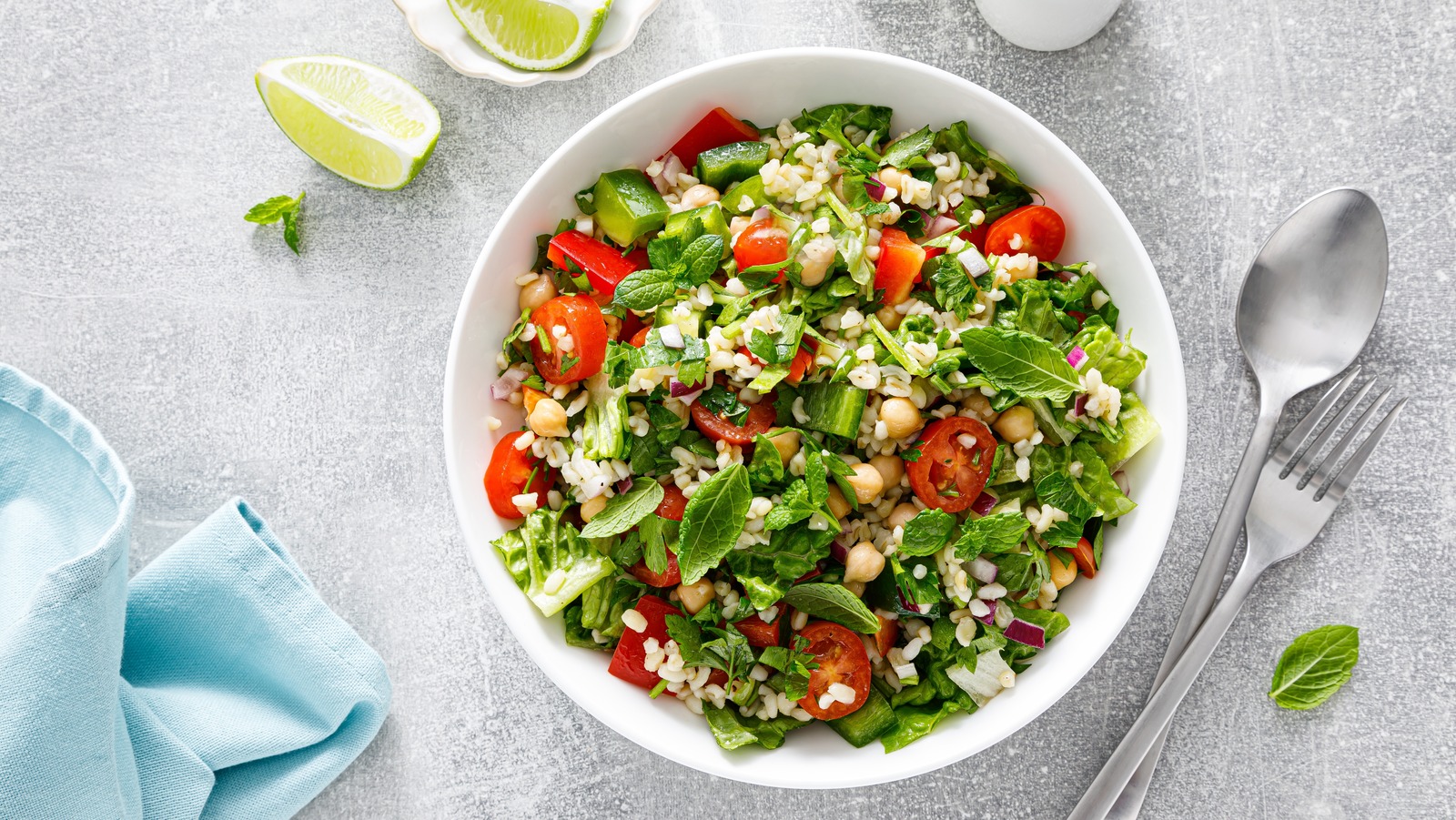 Prevent A Sad, Soggy Salad With Some Shrewd Vegetable Placement
