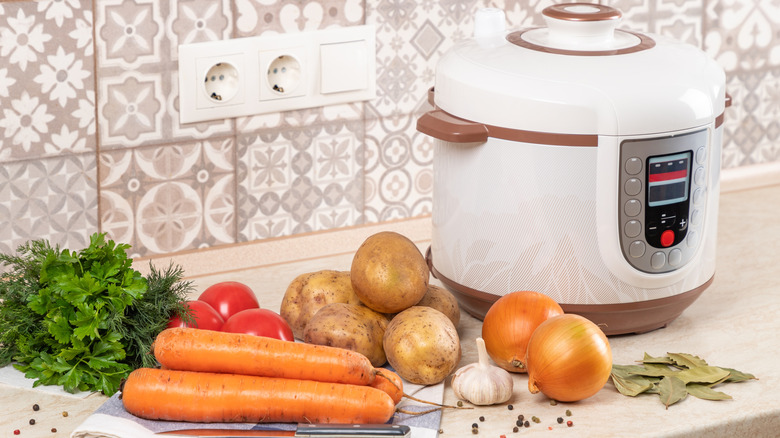 slow cooker with veggies