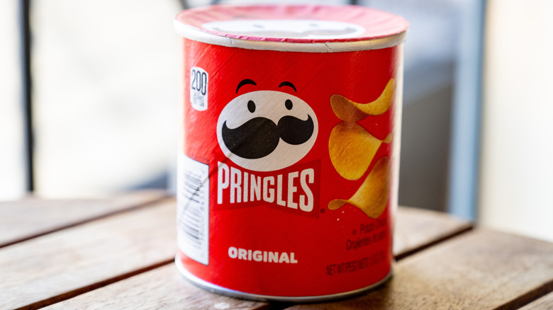 Small can of Pringles.