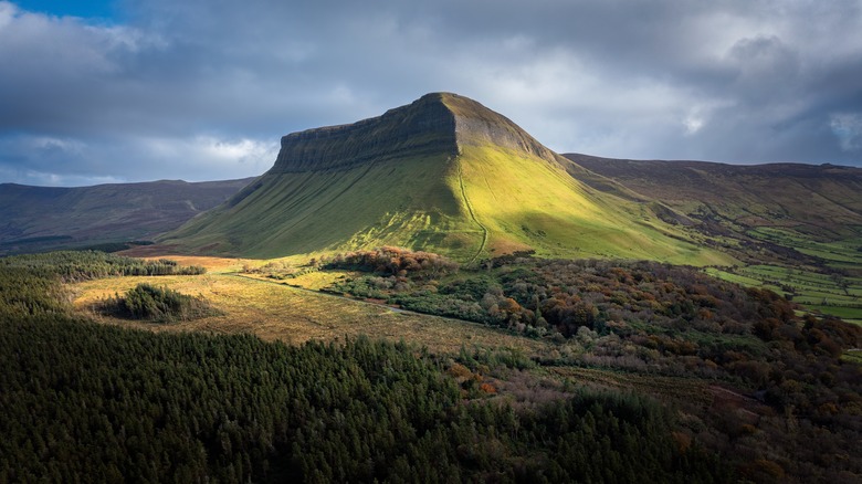 Ireland foothills landscape