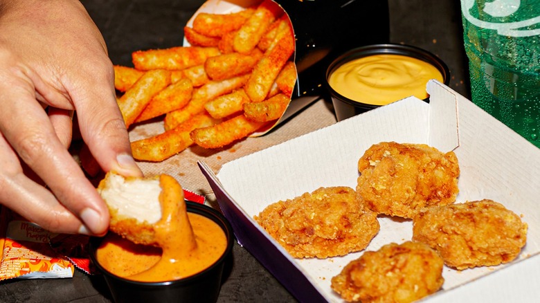 new Taco Bell spicy chicken nuggets