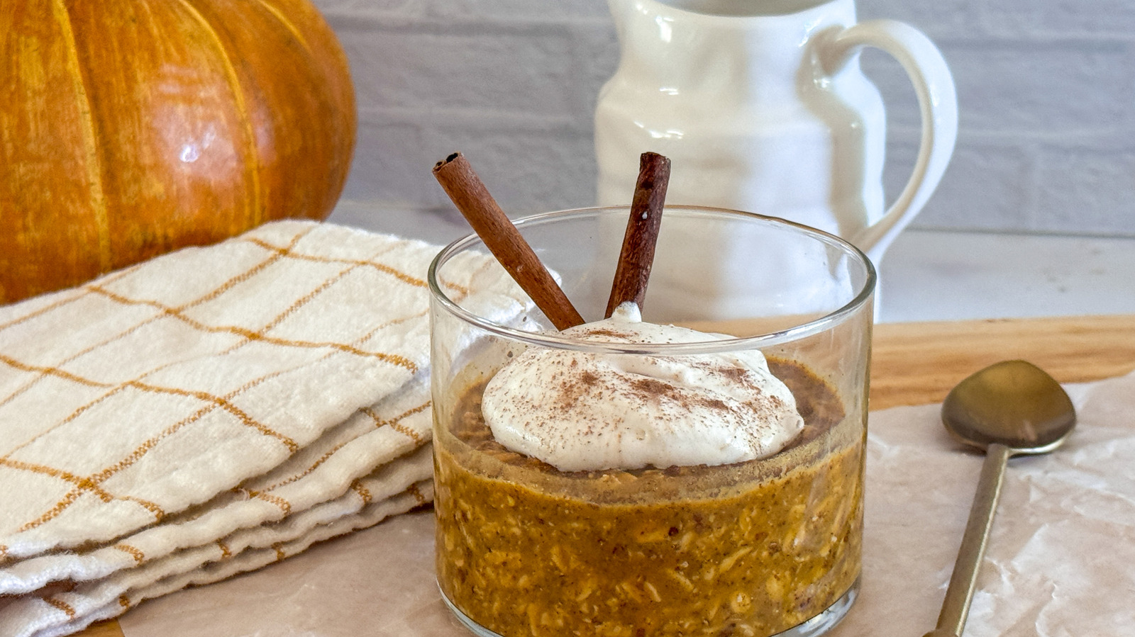 Pumpkin Spice Latte Overnight Oats Recipe