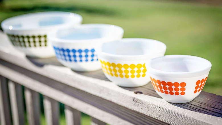 A set of Pyrex Dots mixing bowls