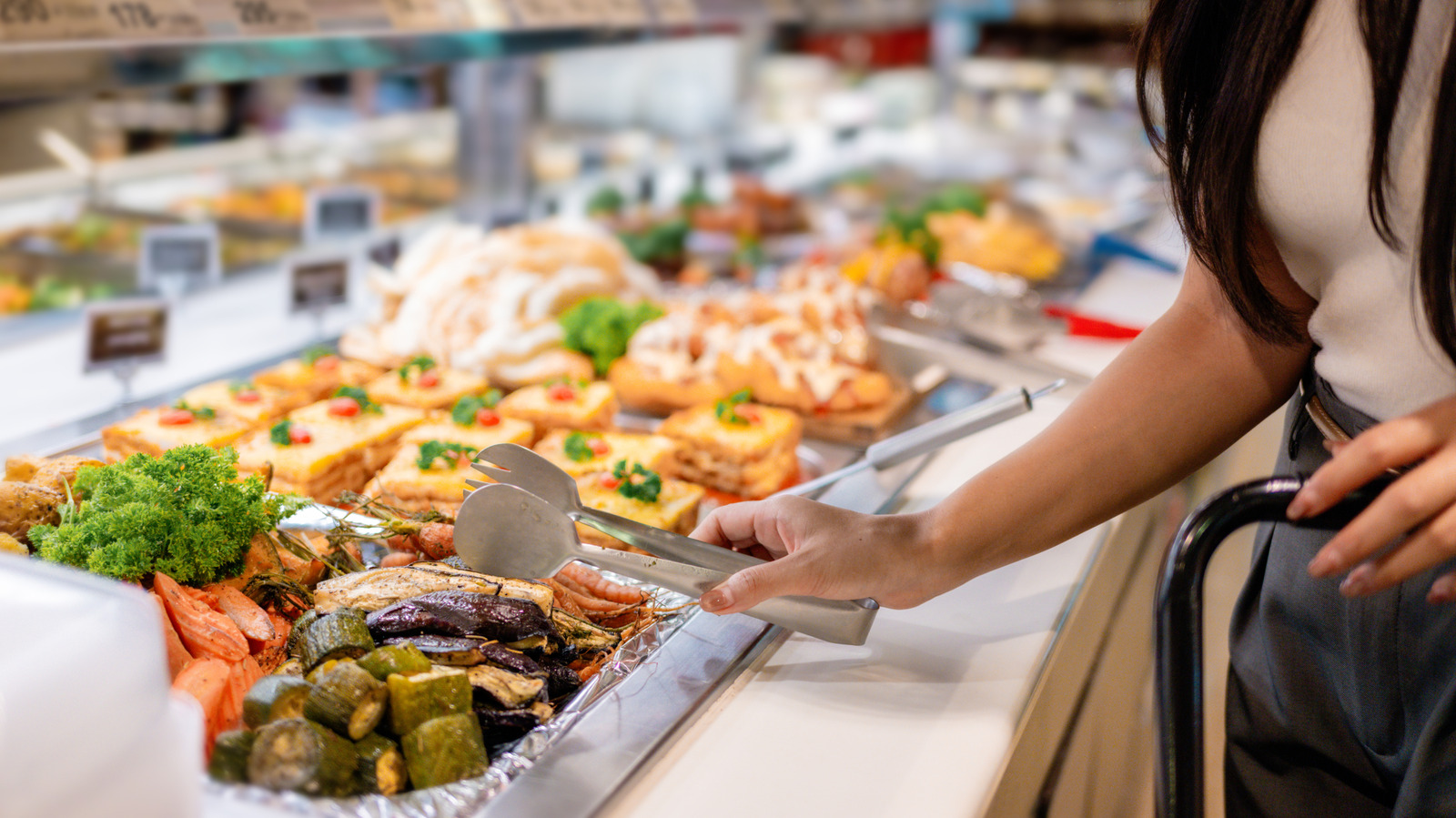 Regional Grocery Chains With Cult-Favorite Prepared Foods