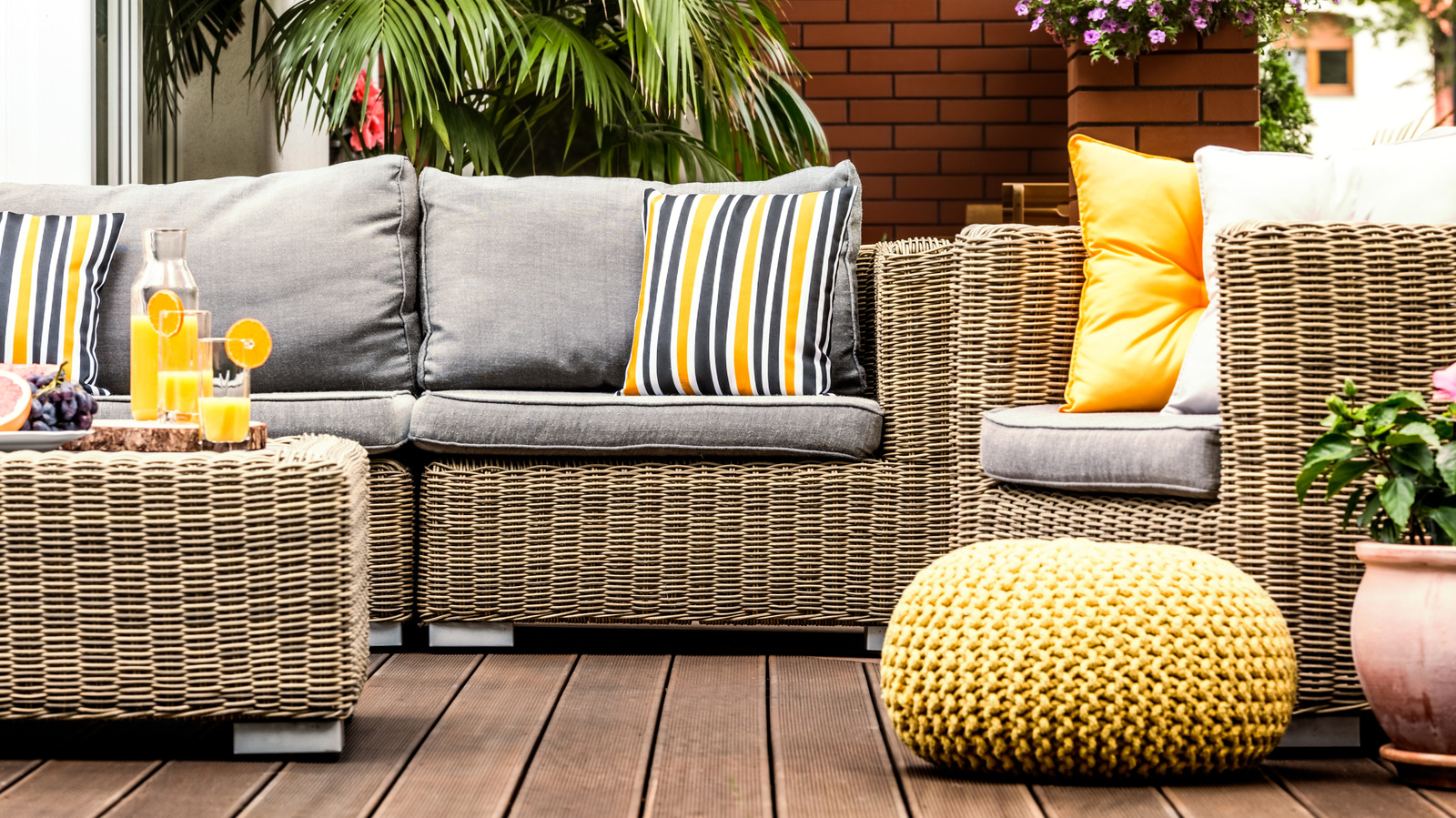Repurpose Plastic Food Wrappers Into The Coziest Outdoor Dining Decor