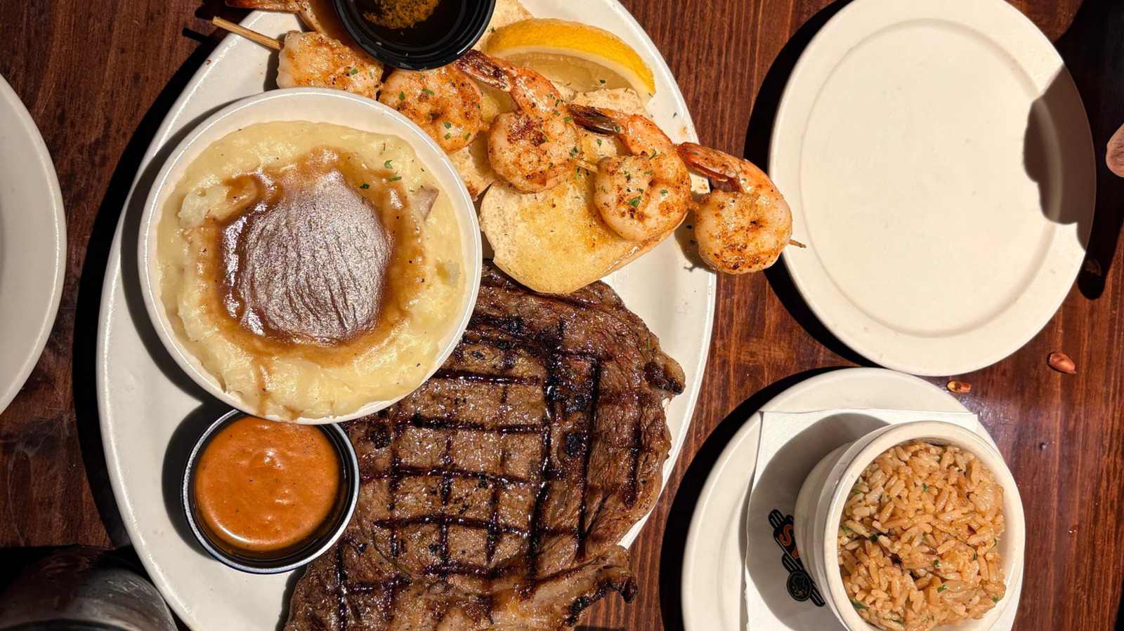 Request This Sauce At Texas Roadhouse For The Most Mouthwatering Steak - Tasting Table