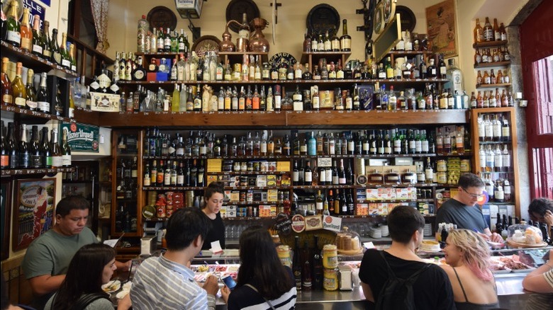 Bar of Quimet and Quimet