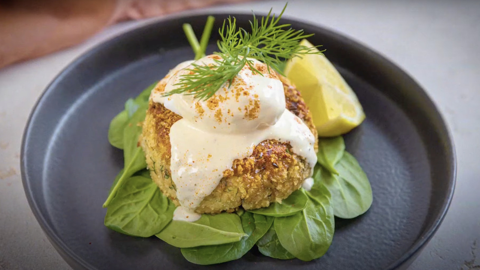 Rethink Eggs Benedict With Flavorful Tuna Patties As The Base