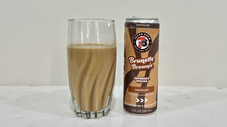 7 Brew canned Brunette Brownie Espresso Mocha drink in a glass.