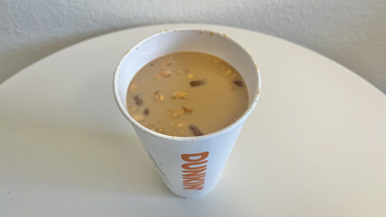 Candy Bar Signature Hot Latte with pretzel