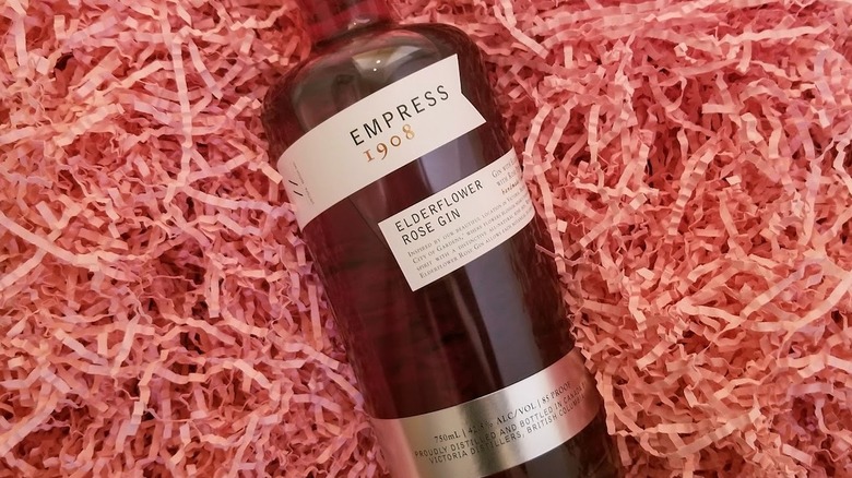 Empress 1908 Gin bottle with cocktail