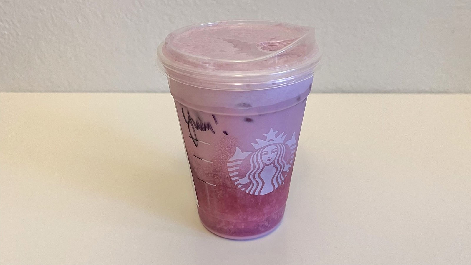Review: Hannah Montana Would Have Hated Her New Starbucks Drink - But I Didn't - Tasting Table
