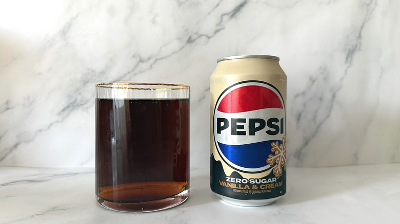 Glass of Pepsi Zero Sugar Vanilla & Cream next to can