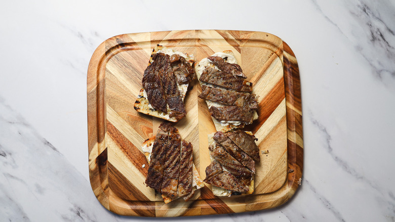 Steak on sandwich halves