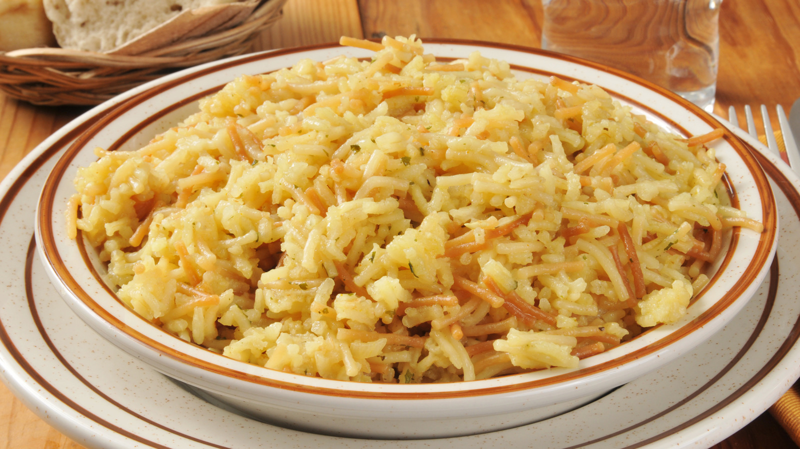 Rice-A-Roni Tastes Better When You Start Boiling It In This Flavorful Liquid