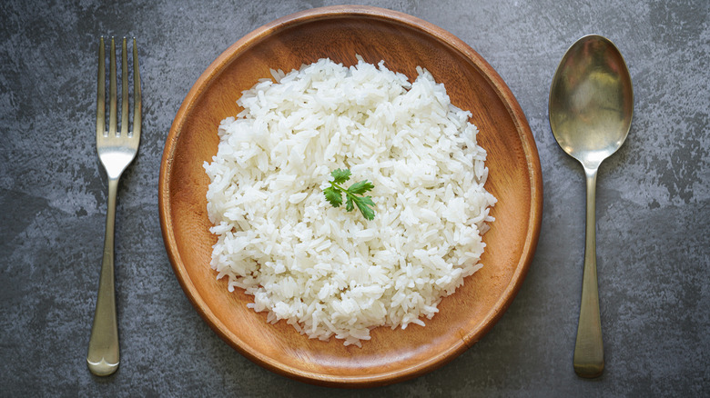 Cooked white rice with parsley