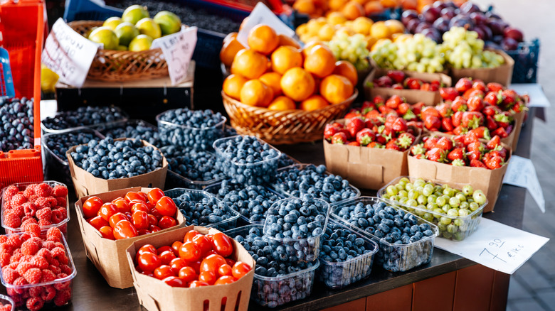 Market selling fresh seasonal fruit