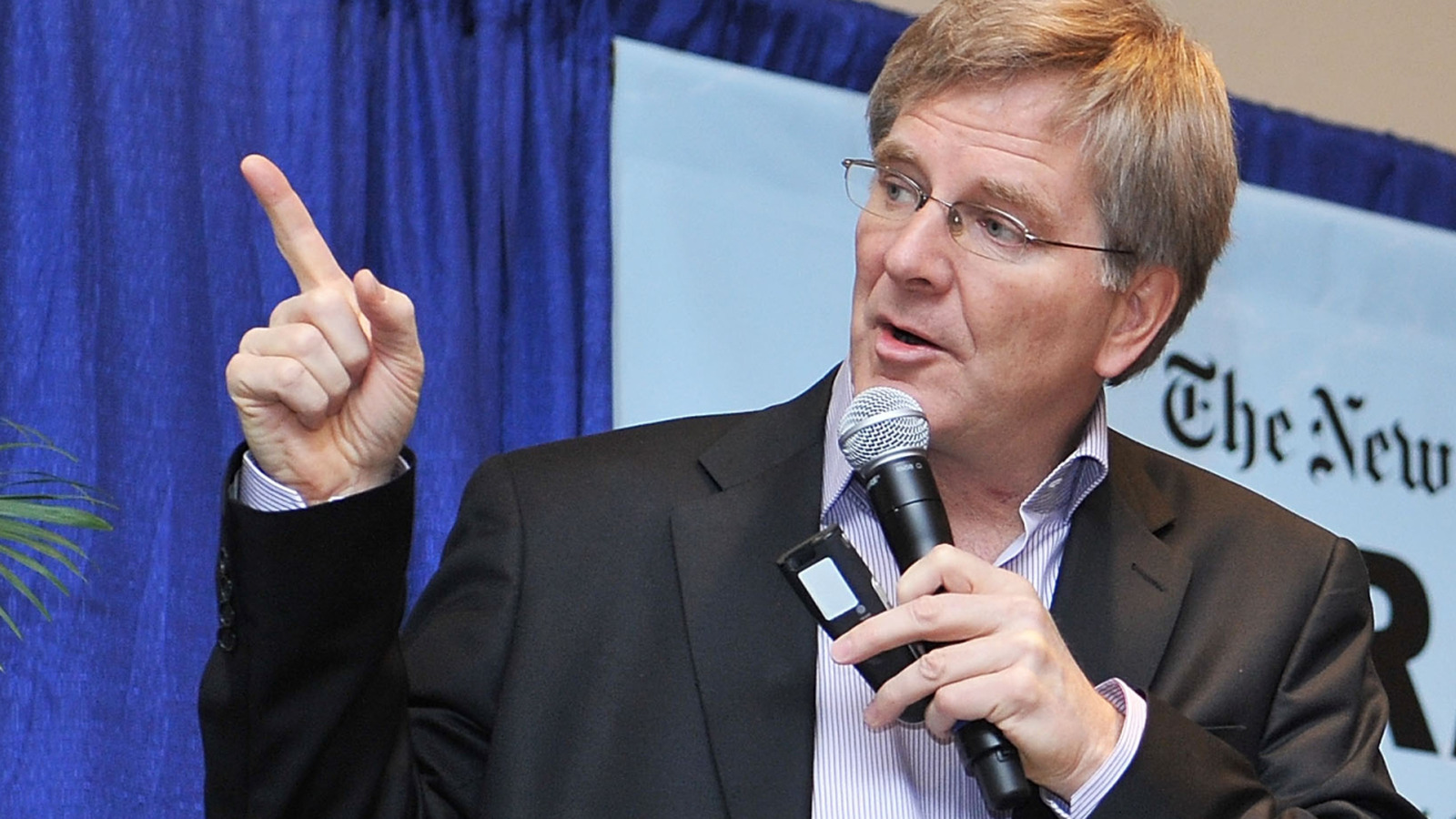 Rick Steves Swears By This $5 Street Food When Traveling Europe - Tasting Table