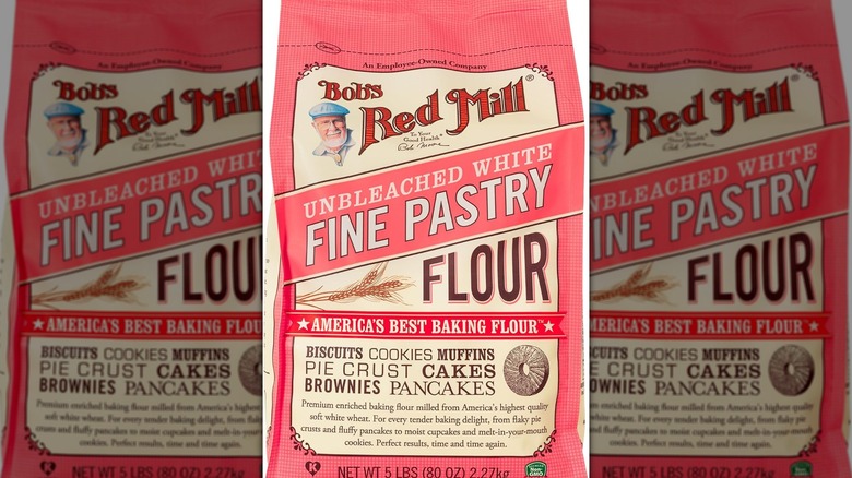 Bobs Red Mill Fine Pastry Flour bag against white background, mirrored image