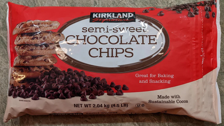 Costco's Kirkland Chocolate Chip packet on countertop