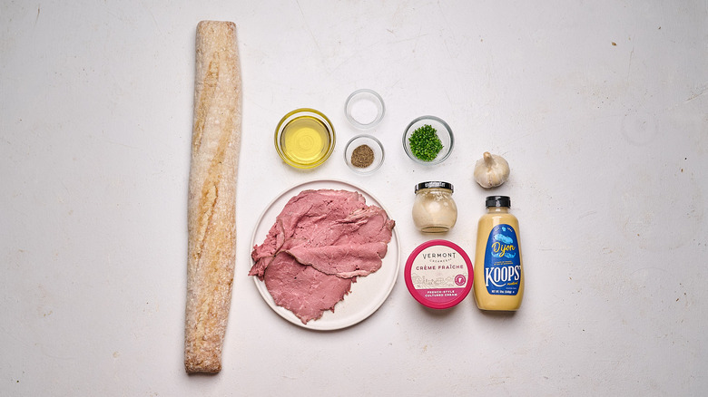 Roast beef and horseradish crostini ingredients on a table