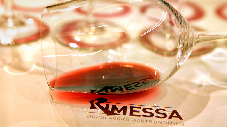 Rimessa Roscioli wine glass