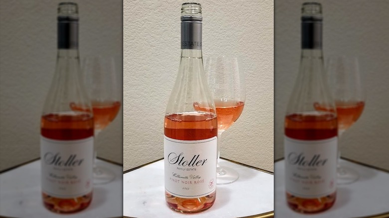 Stoller rosé wine