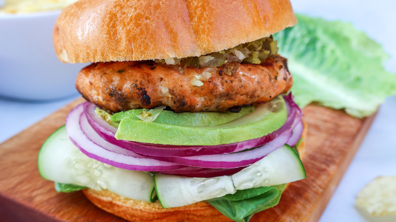 salmon burger and relish ingredients