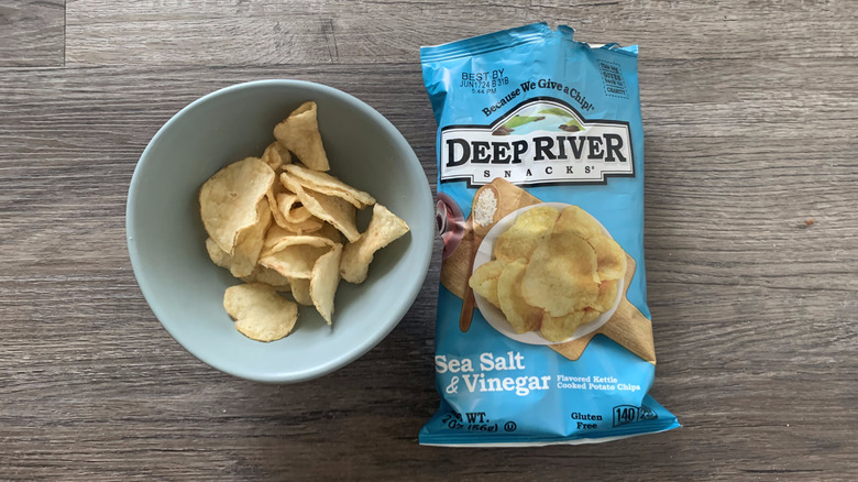 Deep River Salt & Vinegar chips